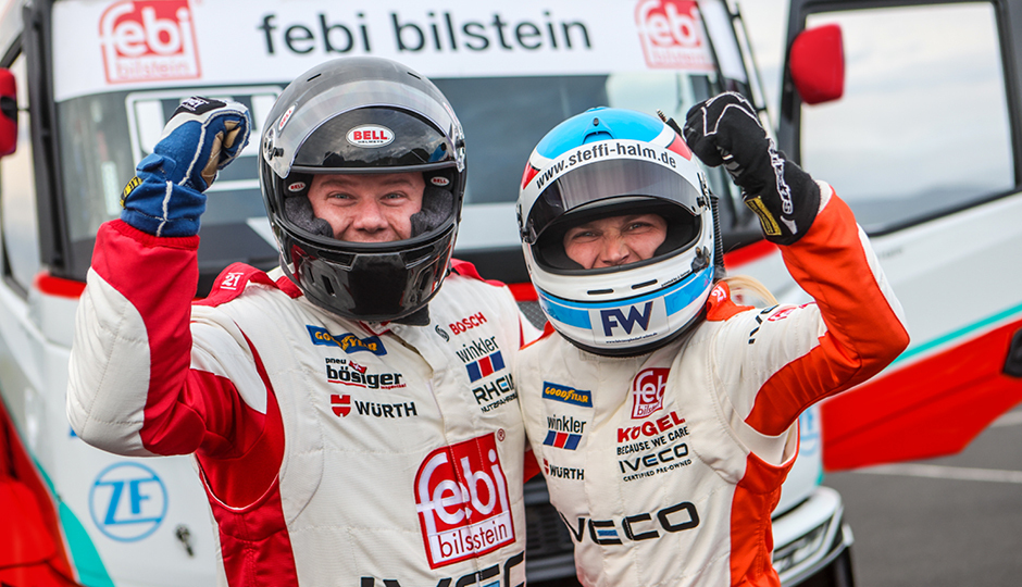 Team Schwabentruck drivers Steffi Halm and Lukas Hahn in front of race truck